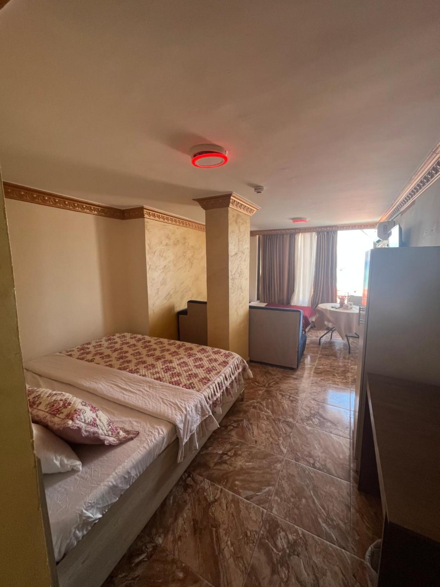 Al-Amer Chalets Акаба Екстериор снимка